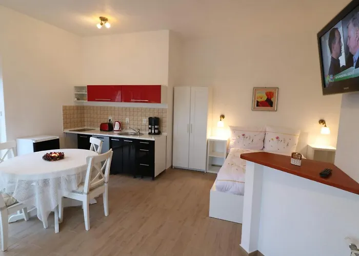 בית אירוח Sorento מיילנו